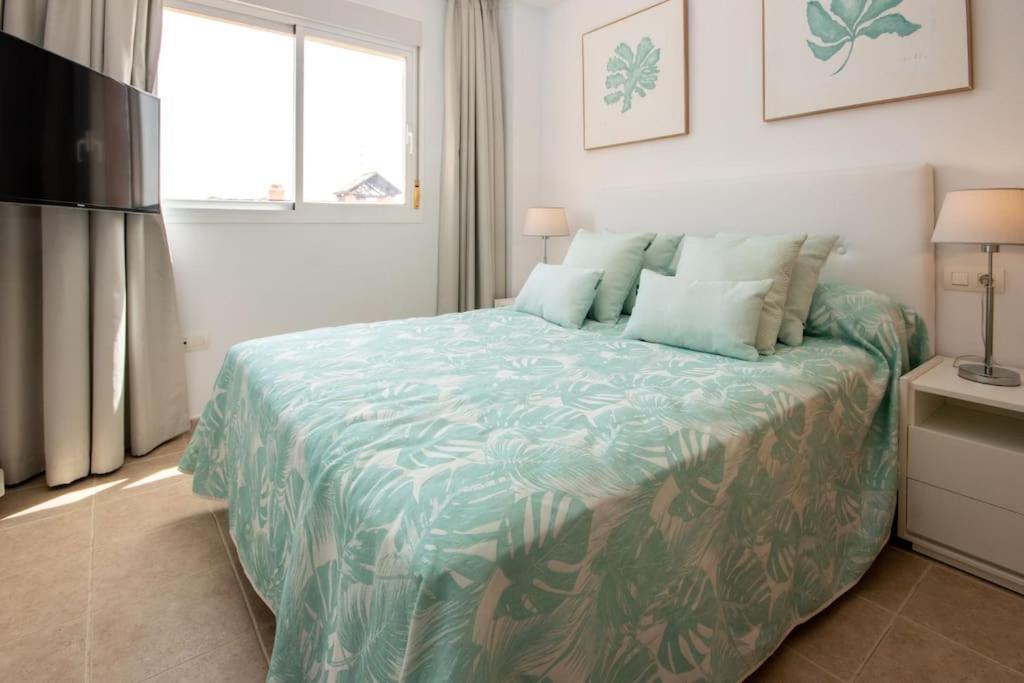 Penthouse With Roof Terrace, Bbq, Pool- And Sea Views Daire Buenas Noches Dış mekan fotoğraf